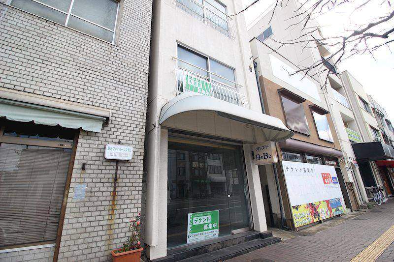 西大寺町ハレノワ前駅より徒歩1分 築50年6ヶ月 3階建の賃貸物件