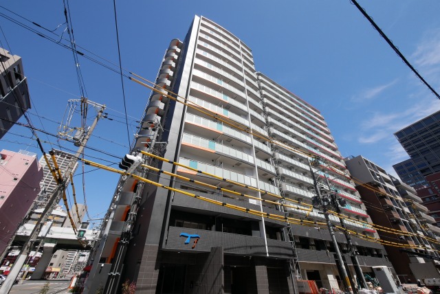 ＪＲ難波駅より徒歩3分 築1年8ヶ月 15階建の賃貸物件
