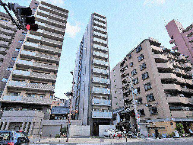 なにわ橋駅より徒歩5分 築5年9ヶ月 14階建の賃貸物件