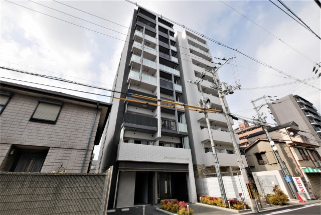 木津川駅より徒歩10分 新築 10階建の賃貸物件