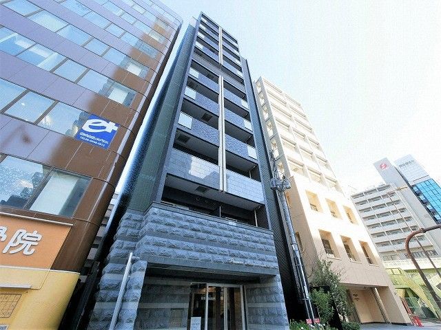 南森町駅より徒歩5分 築8年 11階建の賃貸物件