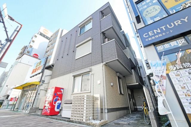 大阪城北詰駅より徒歩3分 築9年9ヶ月 3階建の賃貸物件