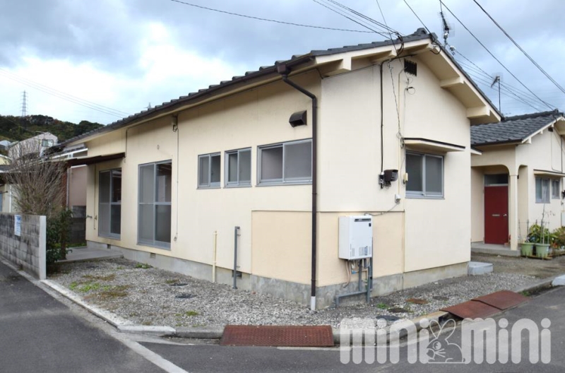 西衣山駅より徒歩25分 築42年1ヶ月 1階建の賃貸物件