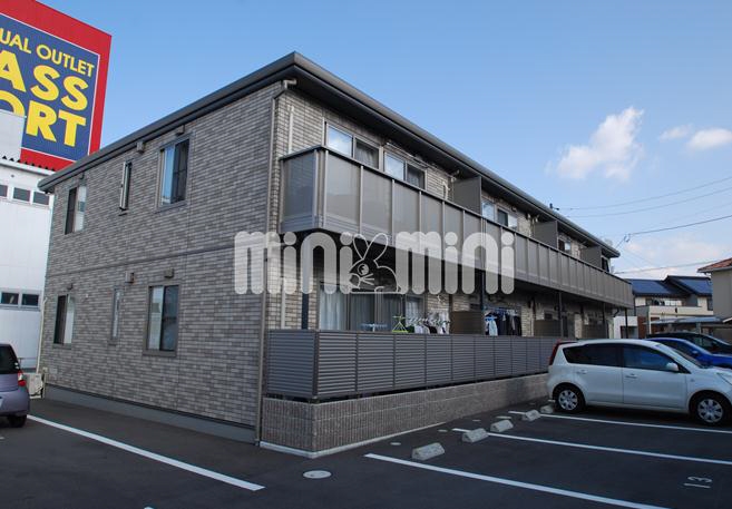 伊予市駅より徒歩10分 築14年9ヶ月 2階建の賃貸物件