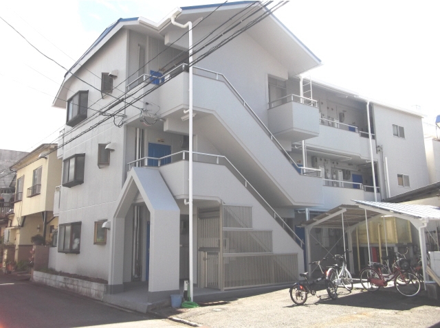 清水町駅より徒歩6分 築38年5ヶ月 3階建の賃貸物件