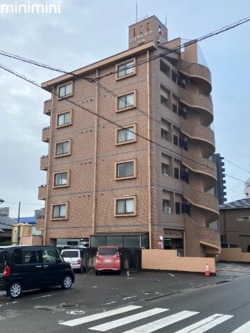 ロイヤルコート松山の賃貸物件