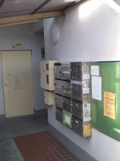 いよ立花駅より徒歩6分 築39年5ヶ月 3階建の賃貸物件