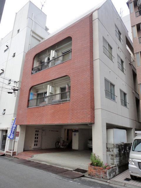 古町駅より徒歩3分 築48年8ヶ月 4階建の賃貸物件