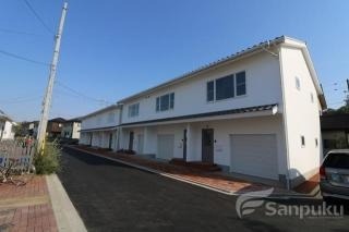 山西駅より徒歩6分 築7年6ヶ月 2階建の賃貸物件