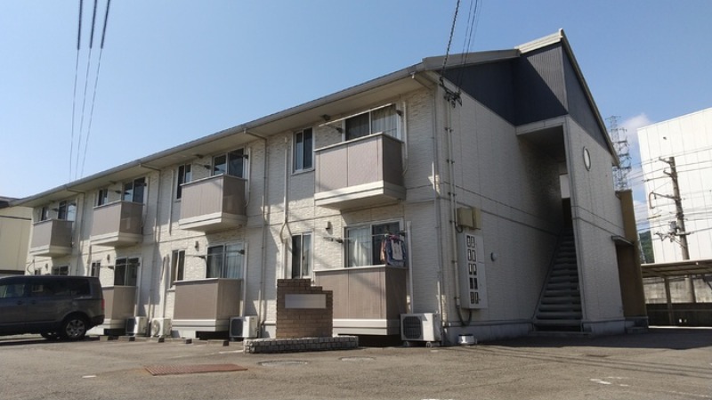 鷹ノ子駅より徒歩5分 築20年4ヶ月 2階建の賃貸物件