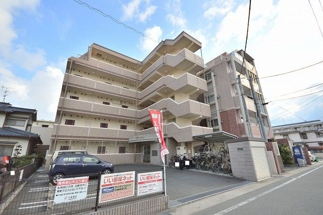 エバー グリーンの賃貸物件