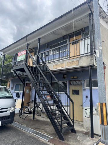 五条駅より徒歩21分 築54年1ヶ月 2階建の賃貸物件