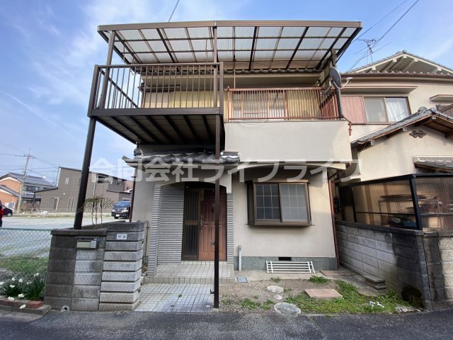 黒田駅より徒歩9分 築37年4ヶ月 2階建の賃貸物件