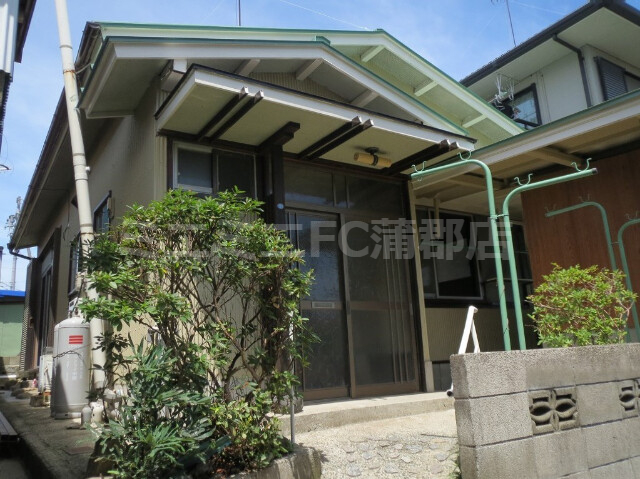 西浦駅より徒歩6分 築43年9ヶ月 1階建の賃貸物件