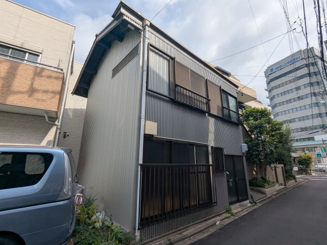 名古屋駅より徒歩11分 築74年4ヶ月 2階建の賃貸物件