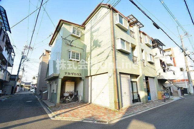 長瀬駅より徒歩15分 築36年2ヶ月 3階建の賃貸物件