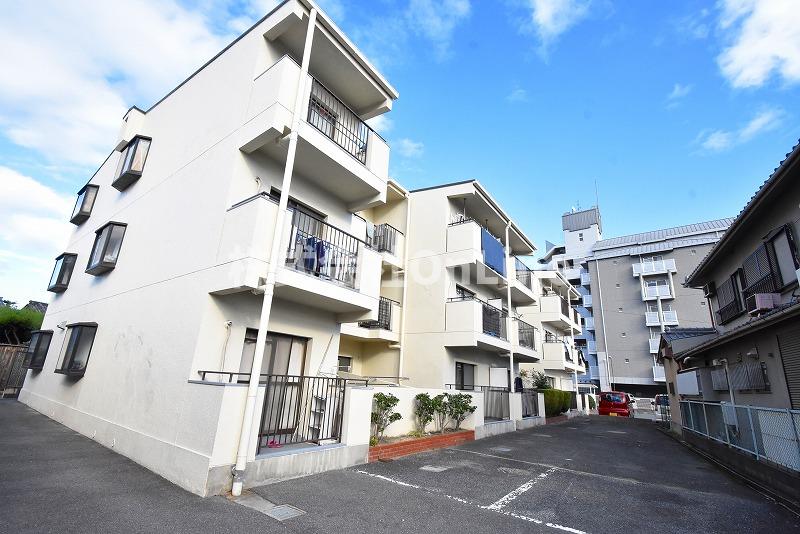 八尾駅より徒歩15分 築39年11ヶ月 3階建の賃貸物件