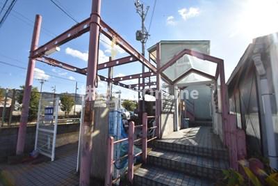 河内山本駅より徒歩18分 築33年11ヶ月 3階建の賃貸物件