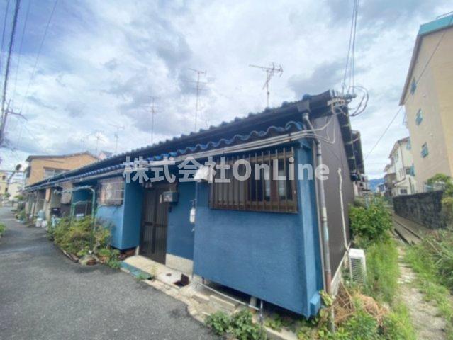 八尾駅より徒歩10分 築56年 1階建の賃貸物件