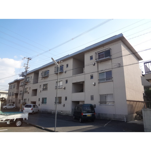 近鉄八尾駅より徒歩11分 築52年2ヶ月 3階建の賃貸物件