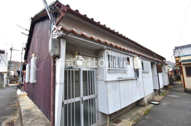 長瀬駅より徒歩15分 築65年11ヶ月 1階建の賃貸物件