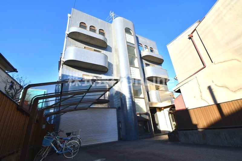 弥刀駅より徒歩8分 築36年 4階建の賃貸物件
