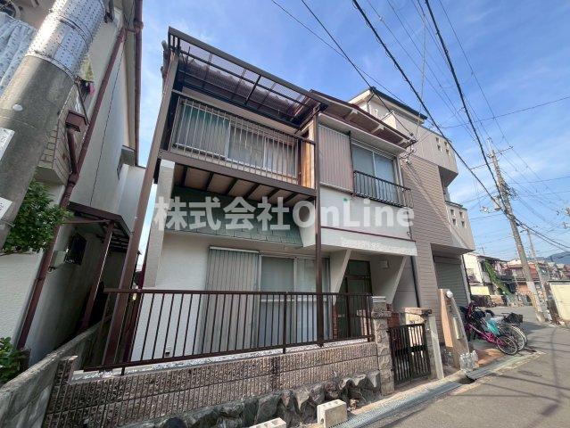 八尾駅より徒歩18分 築52年1ヶ月 2階建の賃貸物件