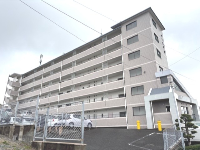 千早駅より徒歩16分 築30年11ヶ月 6階建の賃貸物件