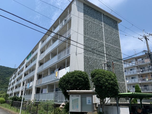青葉ハイツ１2号棟 大阪府三島郡島本町青葉 賃貸マンション2dk 3階 50 86 株式会社roots スモッティー阪急高槻 の詳細情報 賃貸スタイル 物件id227050120906