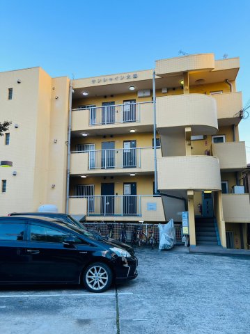 大森・金城学院前駅より徒歩3分 築36年9ヶ月 4階建の賃貸物件