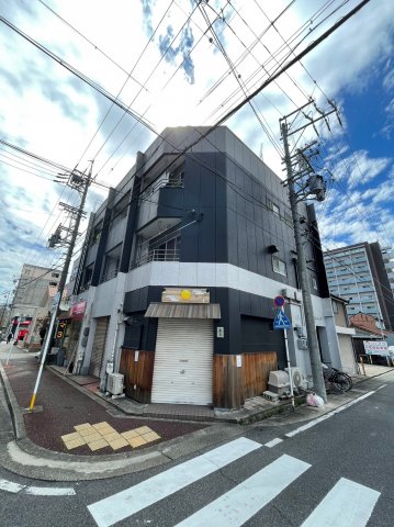 新瑞橋駅より徒歩4分 築43年8ヶ月 3階建の賃貸物件