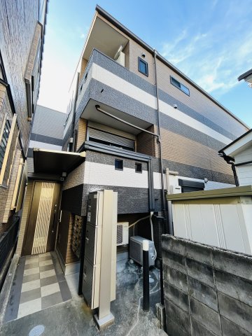 志賀本通駅より徒歩6分 築9年4ヶ月 2階建の賃貸物件