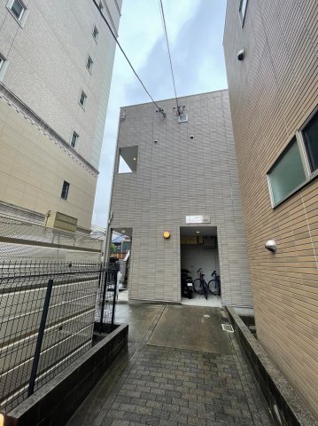 車道駅より徒歩7分 築18年3ヶ月 2階建の賃貸物件