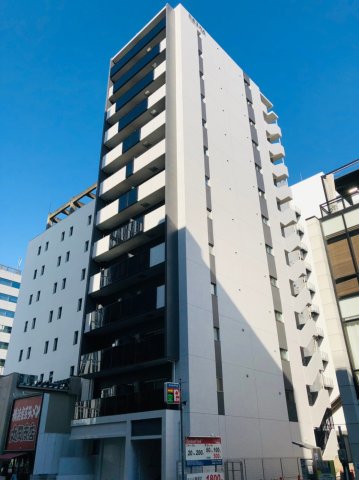 伏見駅より徒歩2分 築3年11ヶ月 13階建の賃貸物件