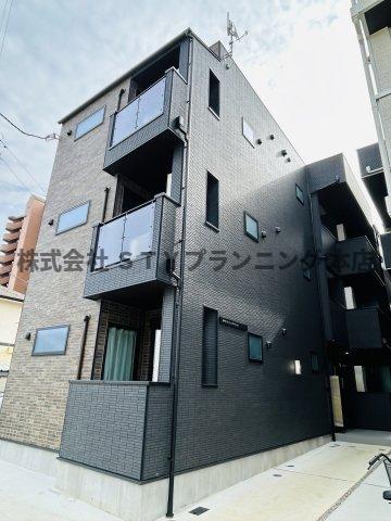 刈谷市駅より徒歩6分 築1年4ヶ月 3階建の賃貸物件