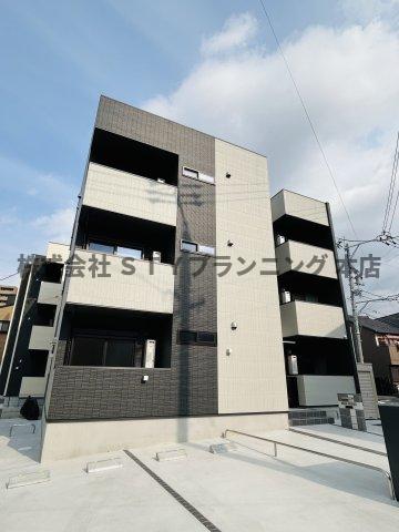 中村日赤駅より徒歩10分 築2年2ヶ月 3階建の賃貸物件