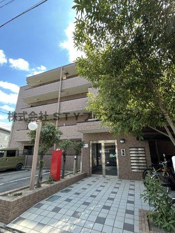 新瑞橋駅より徒歩7分 築29年7ヶ月 4階建の賃貸物件