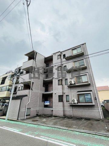 黒川駅より徒歩5分 築32年9ヶ月 4階建の賃貸物件
