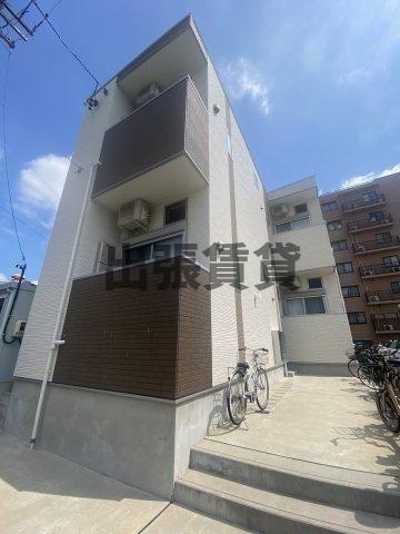 庄内緑地公園駅より徒歩9分 築4年8ヶ月 2階建の賃貸物件