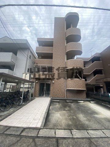 小田井駅より徒歩2分 築18年8ヶ月 5階建の賃貸物件