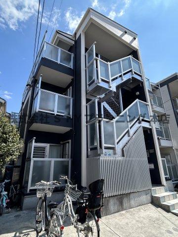 瑞穂運動場西駅より徒歩8分 築16年10ヶ月 3階建の賃貸物件