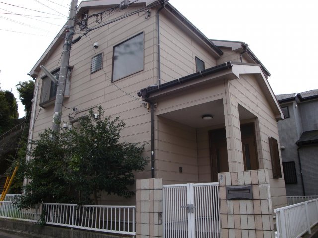 衣笠駅より徒歩5分 築29年1ヶ月 2階建の賃貸物件