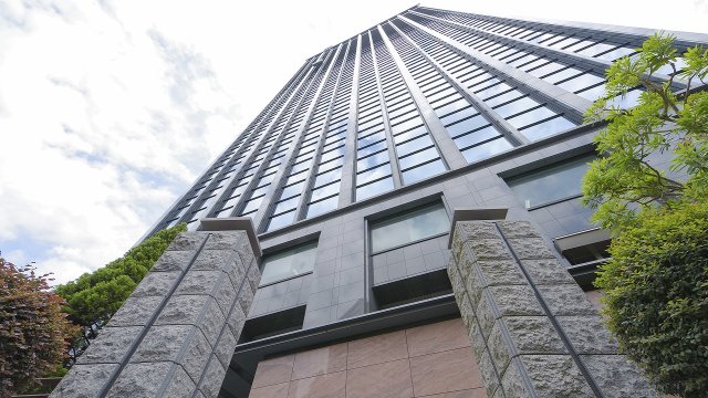 飯田橋駅より徒歩11分 築22年8ヶ月 32階建の賃貸物件