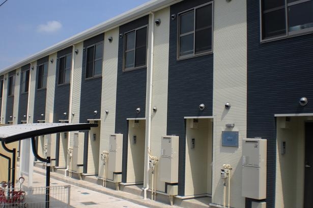 小川町駅より徒歩13分 築15年7ヶ月 2階建の賃貸物件