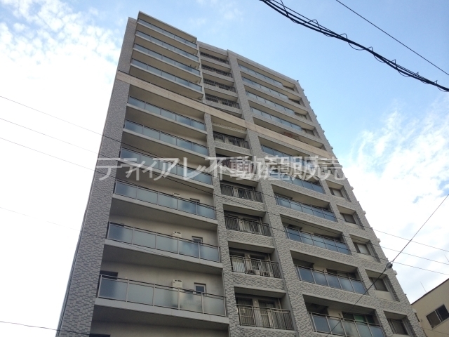京橋駅より徒歩2分 築22年8ヶ月 14階建の賃貸物件