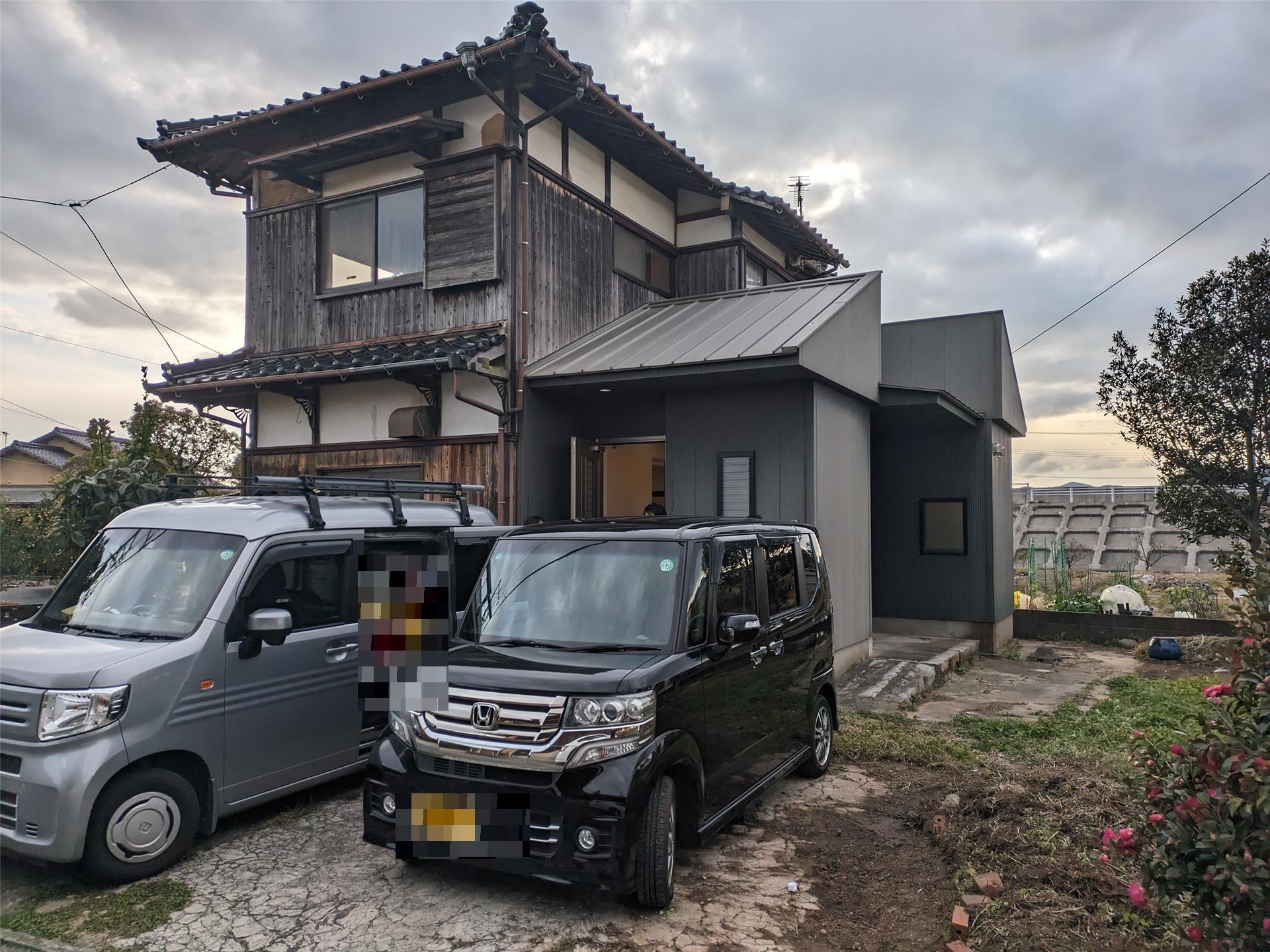 小月駅より徒歩17分 築76年 2階建の賃貸物件