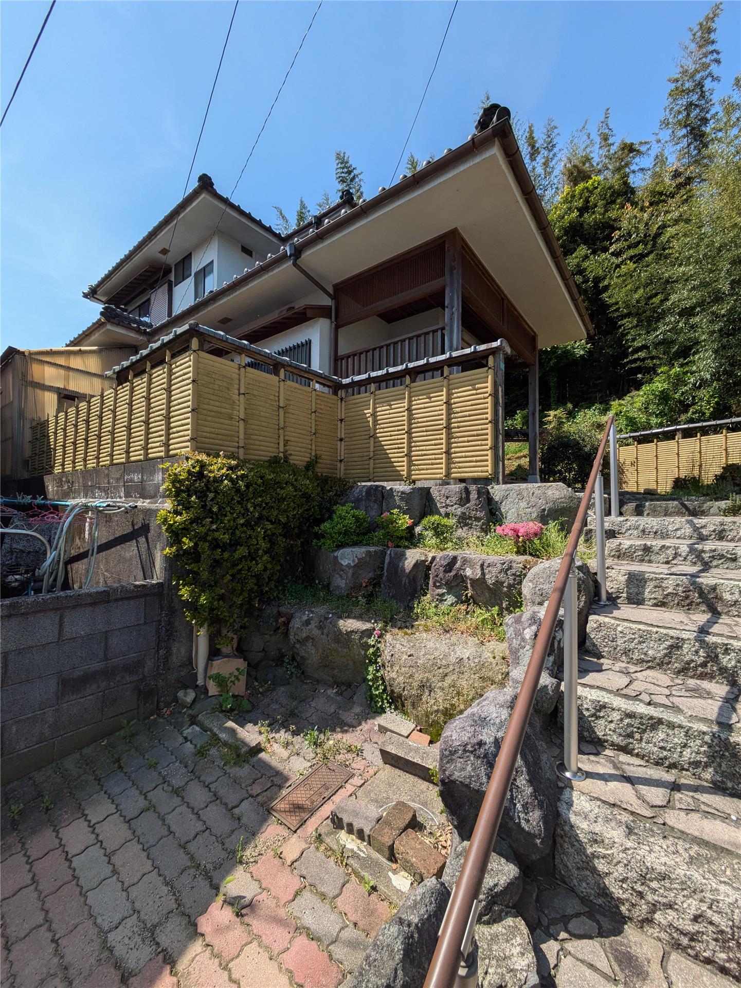 小月駅より徒歩46分 築37年8ヶ月 2階建の賃貸物件