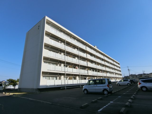 弓ケ浜駅より徒歩24分 築37年2ヶ月 5階建の賃貸物件
