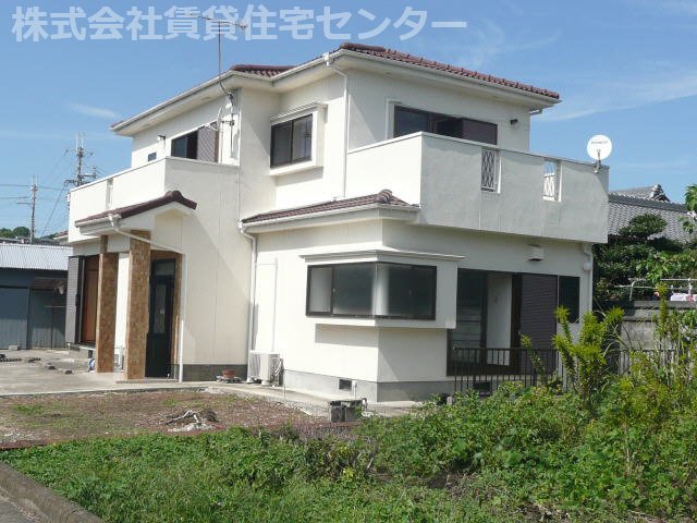 紀伊駅よりバス15分 徒歩5分 築31年8ヶ月 2階建の賃貸物件