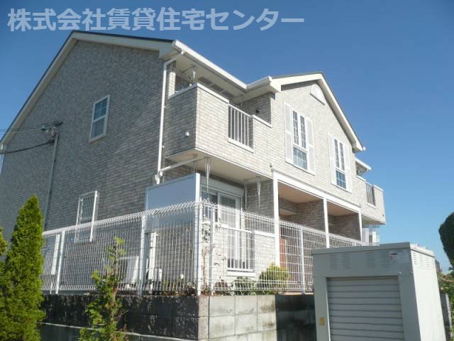 粉河駅より徒歩3分 築19年2ヶ月 2階建の賃貸物件